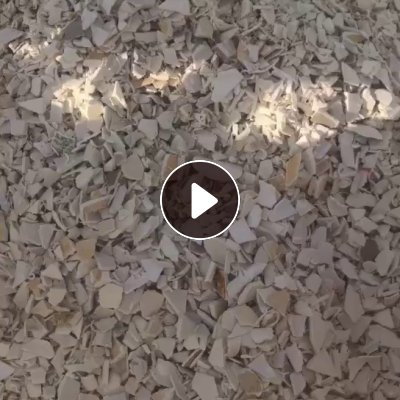 常年大量出售PVC塑料管破碎料，小管占3成，月供200吨