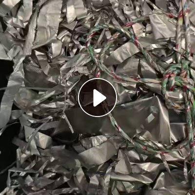 出售电缆厂下来的铝塑膜，双面铝，含铝有60的也有90的，月供30吨