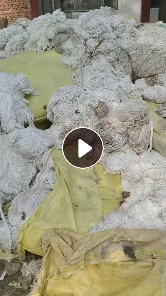 出售盐巴丝，绳子，废丝，可以开花用，细的有9吨，粗的有10吨，货在山东济南