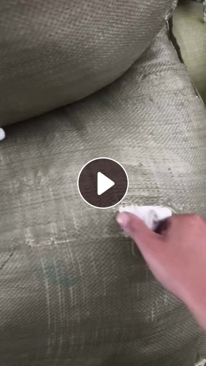 长期大量出售全品类开花料，涤棉废布，全棉废布，也有化纤开花料，都有分拣好，月供三四百吨，货在浙江嘉兴