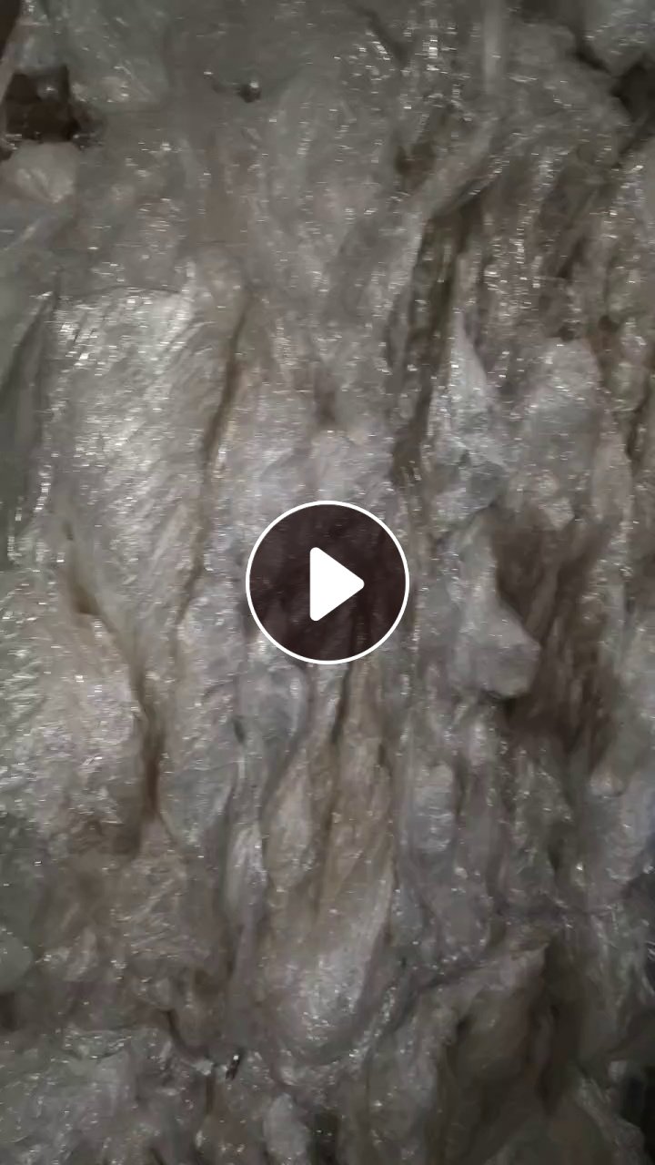 出售水洗高压膜废料，缠绕膜和平板膜是单独打的