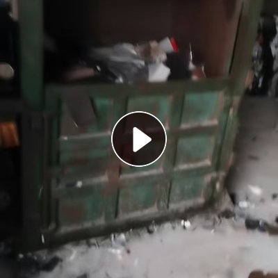 长期出售pvc皮革，pu皮革边角料，做沙发、皮座椅下来的，月供100多吨，在福建泉州