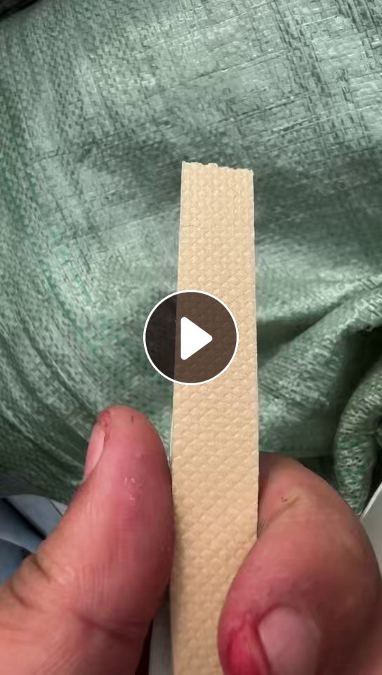 长期出售pvc，pu废料，人造革废料，家居革，汽车革下来的，月供30多吨，在江苏南通