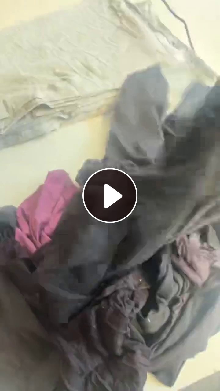 长期出售全棉废布人棉废布，服装厂下来的，白色和杂色各一半，每个月有30吨左右，货在江苏徐州