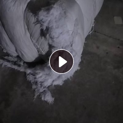 长期出售和漂白废布打包在一起的，漂白开花料，含棉85%左右，月供30-40吨，货在江苏常州