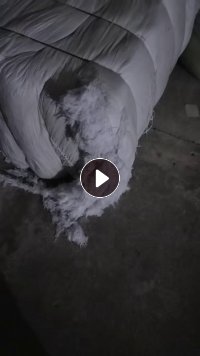 长期出售和漂白废布打包在一起的，漂白开花料，含棉85%左右，月供30-40吨，货在江苏常州