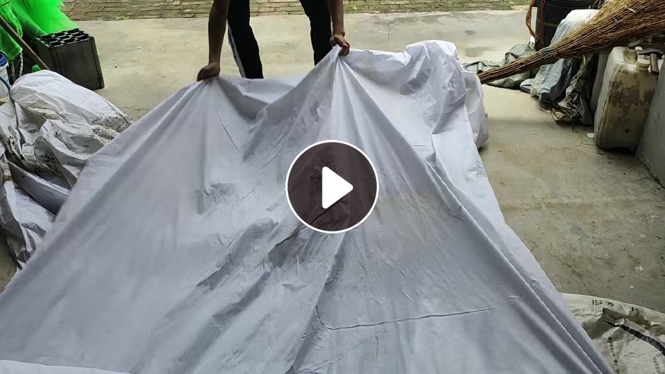 出售涤纶无纺布，无纺布废料，有点粉化，可以开花用，现货有4吨左右，货在山东滨州