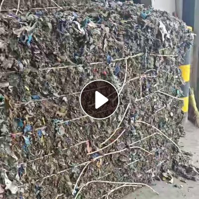 长期出售黑料燃烧料，碎布配汽车内饰料粉碎压好包的，热值4000以上，每个月有5000吨，货在福建宁德