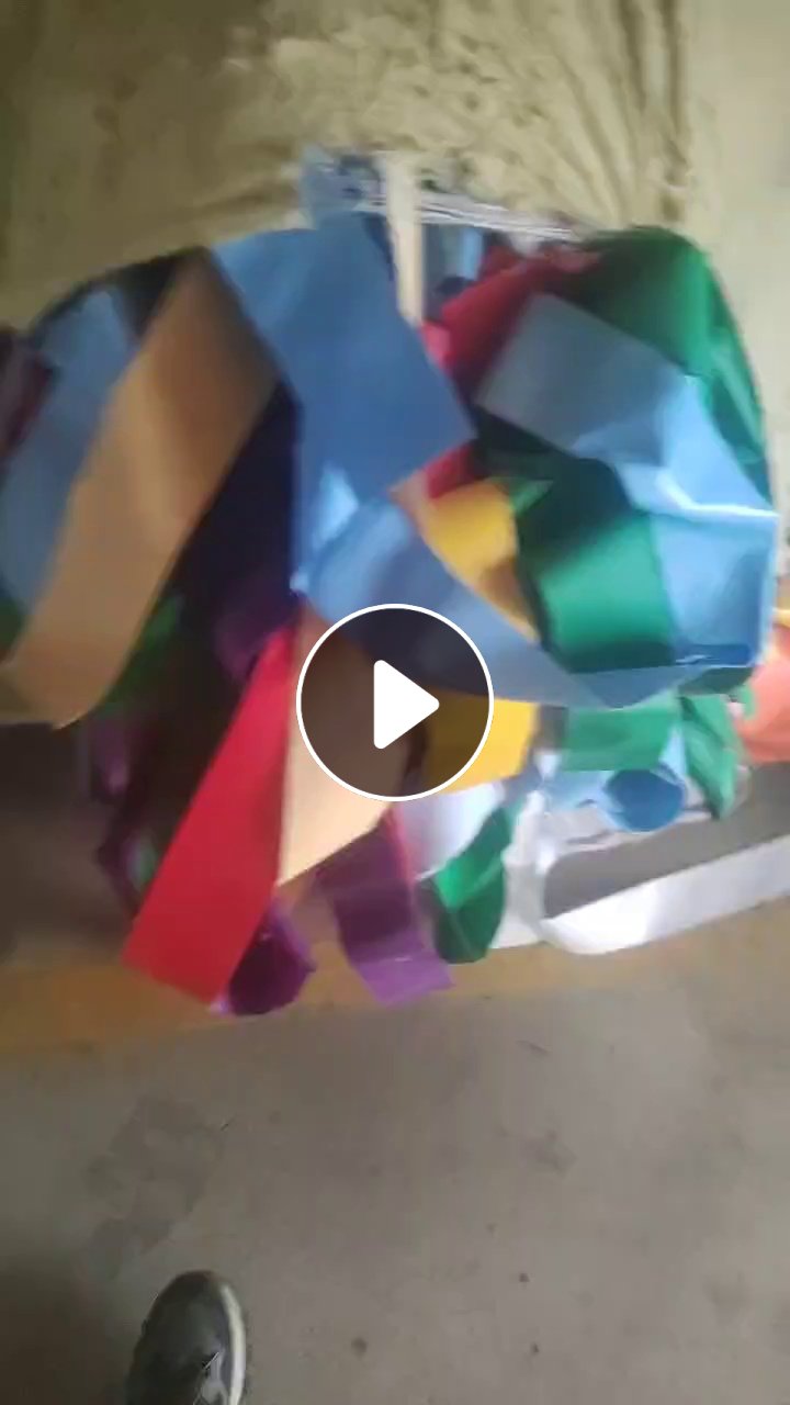 出售PVC夹网布废料，现货30吨