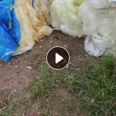 出售高压尼龙黄膜料，风电厂下来的料，小白管也有，月供60吨