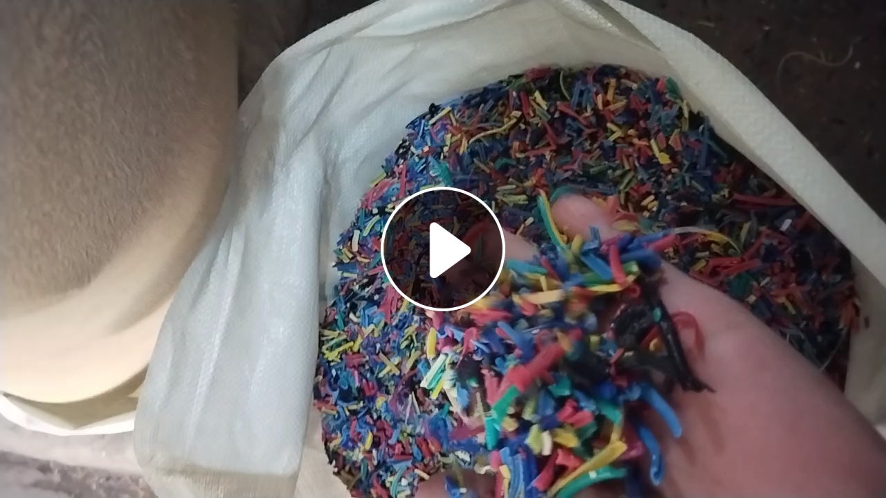 长期出售pvc线皮粉碎料，月供100多吨