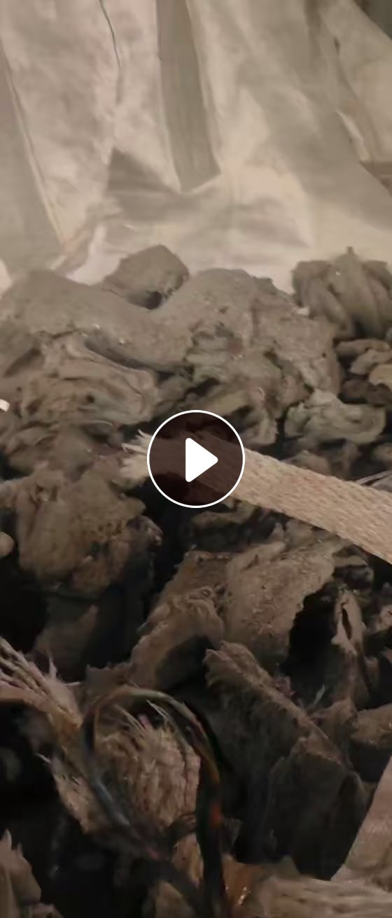 大量出售网片破碎废料，炼油料，两个半挂