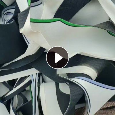 长期出售地毯厂下来的边角料，涤纶复合一层橡胶，地毯下脚料，涤纶地毯下脚料