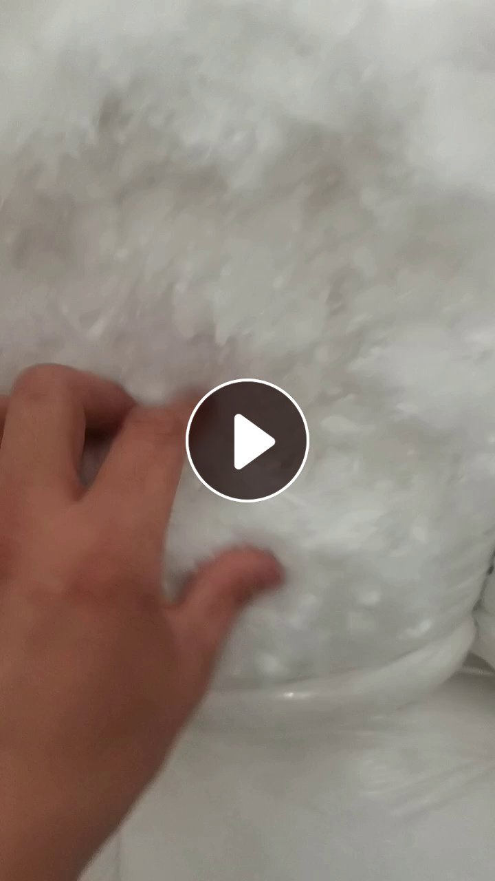 现货出售二十几吨开花棉，无纺布开出来的，有需要的联系