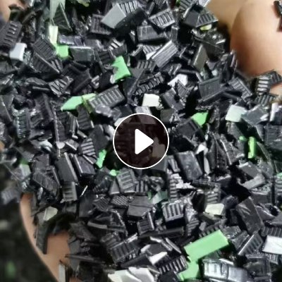 长期出售尼龙扎带破碎料，杂色的，现货20吨左右