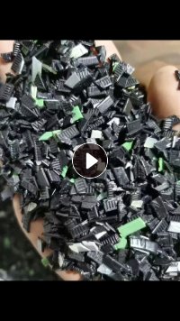 长期出售尼龙扎带破碎料，杂色的，现货20吨左右