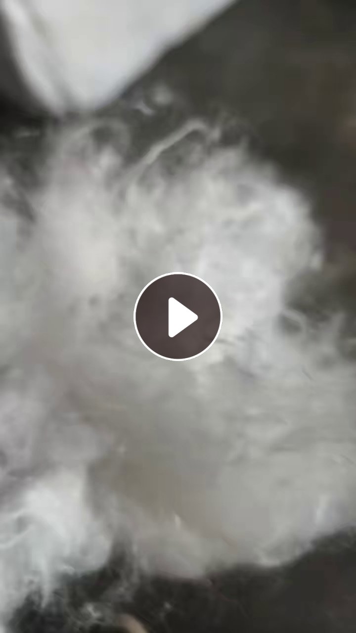 长期出售国产PE废丝开的开花棉，开松棉，可以做毛毡，厂在江苏南通