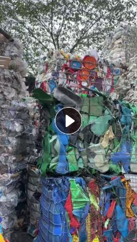 出售涂料桶压块，现货9.6一车