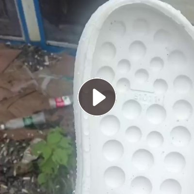 出售EVA鞋底废料，有白色发泡的