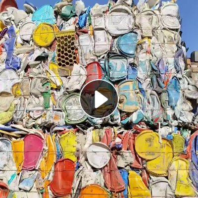 长期出售涂料桶压块，现货够9.6一车