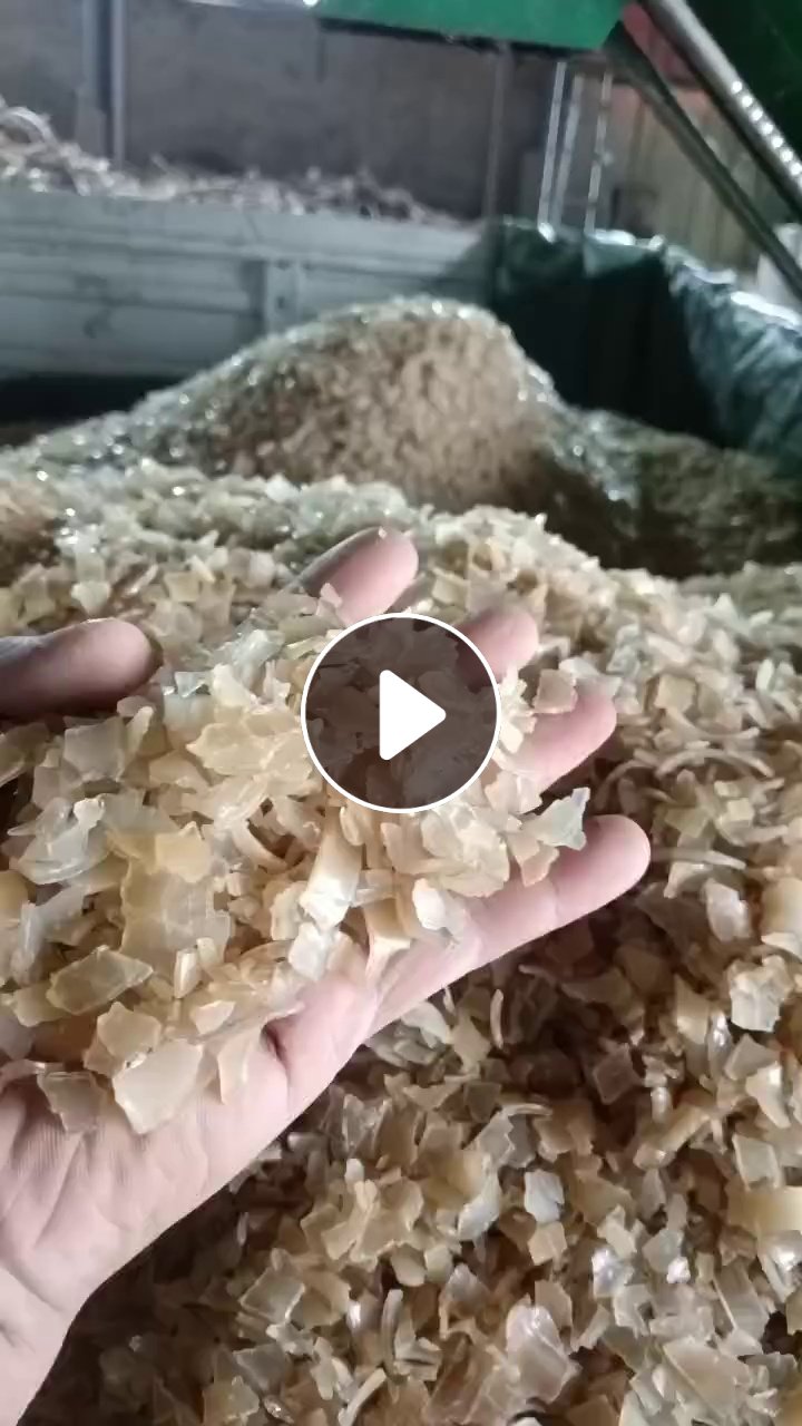 出售PVC钢丝管破碎料，软质PVC破碎料，月供50吨