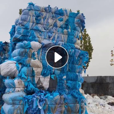 本厂长期出售纯pp无纺布边角料，丙纶无纺布，无纺布废料，蓝色和白色都有，可以造粒用，现货有30吨