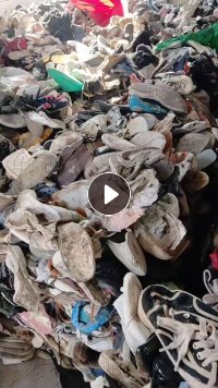 长期出售黑料，燃烧料，分拣厂的下来的旧衣服黑料还有扒鞋底的鞋帮，月供100吨左右，都有压包