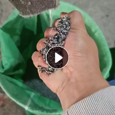 出售PVC吹毛料，汽车上下来的，月供300吨