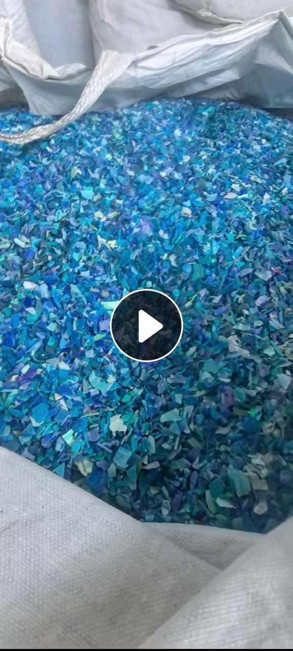 出售蓝丙真空板破碎料，蓝色PP中空板破碎料