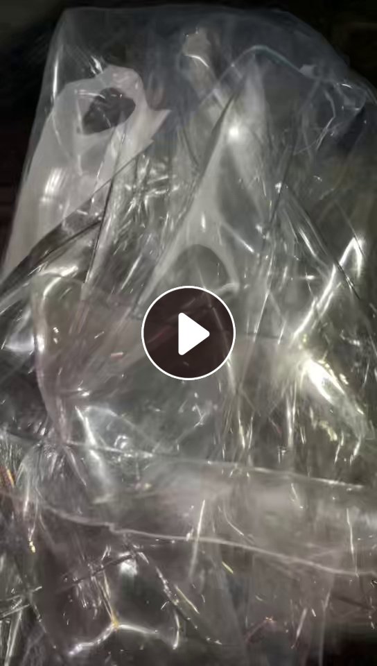 常年出售各色PVC雨衣薄膜