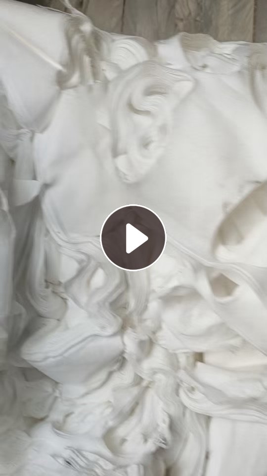 长期大量回收粘胶无纺布边角料，纯棉无纺布，脱脂棉边角料等水刺无纺布，无纺布边角料