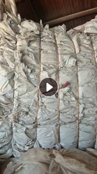 长期出售干造乳白袋废料，98%左右的pp/pe，现货9.6一车