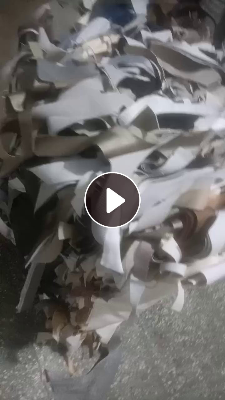 出售PVC马桶坐垫革，PVC沙发革边角料，月供20-30吨