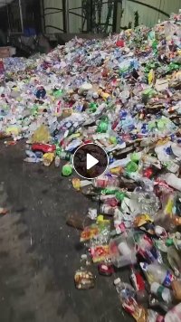 出售pet瓶砖，五色砖，月供200吨