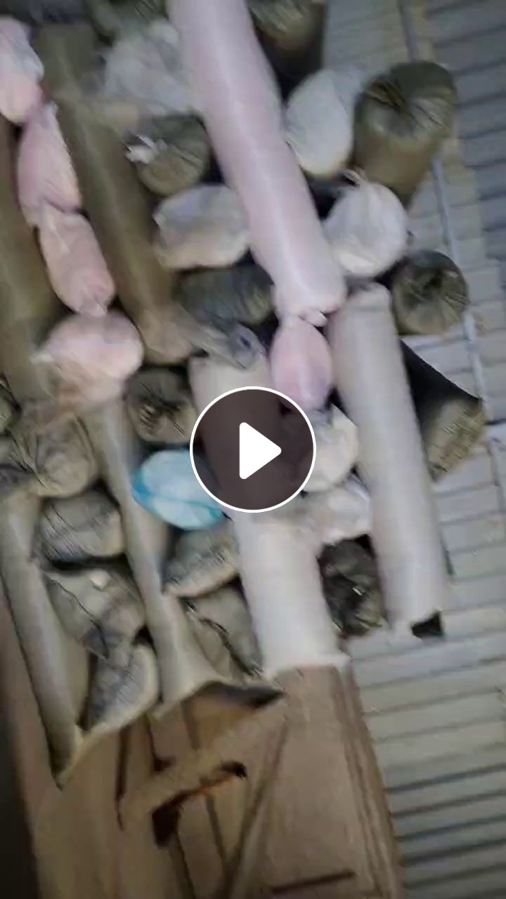 长期出售库存丝绵，整卷的，成品丝棉，丝绵卷材，库存现货有一百多卷，厂在山东济南