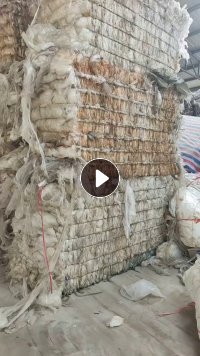 大量出售水洗缠绕膜废料，现货30吨