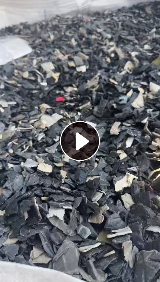 出售pp汽车内饰破碎料，清洗甩干除铁