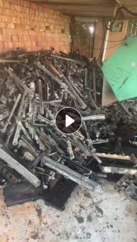 出售尼龙破碎料，单双一起的，水粉料，月供200吨