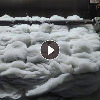 长期出售丝棉开出来开花棉，有二维纤维和三维纤维，可以做行缝棉，垫子，针刺棉，填充棉