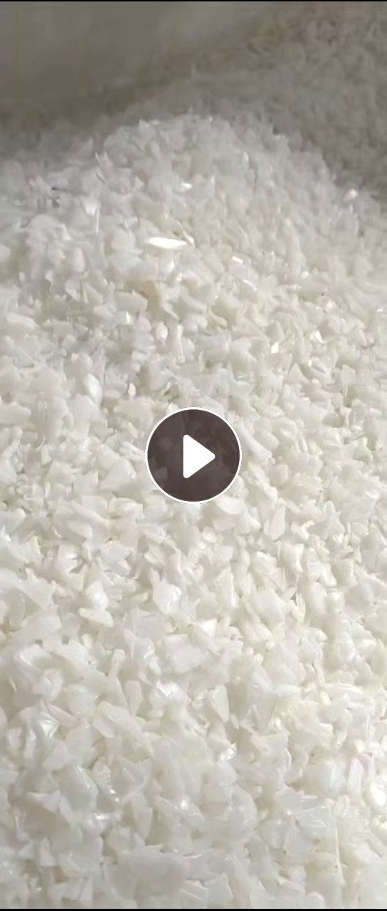 出售食品级的白乙破碎料，白桶破碎料，现货九米六一车