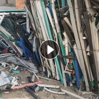 出售PVC门框毛料，是冰箱门框上下来的，现货20多吨