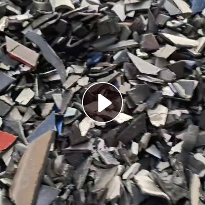 出售保险公司下来的PP保险杠破碎料，未褪漆，去铁，汽车内饰破碎料