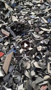 出售保险公司下来的PP保险杠破碎料，未褪漆，去铁，汽车内饰破碎料