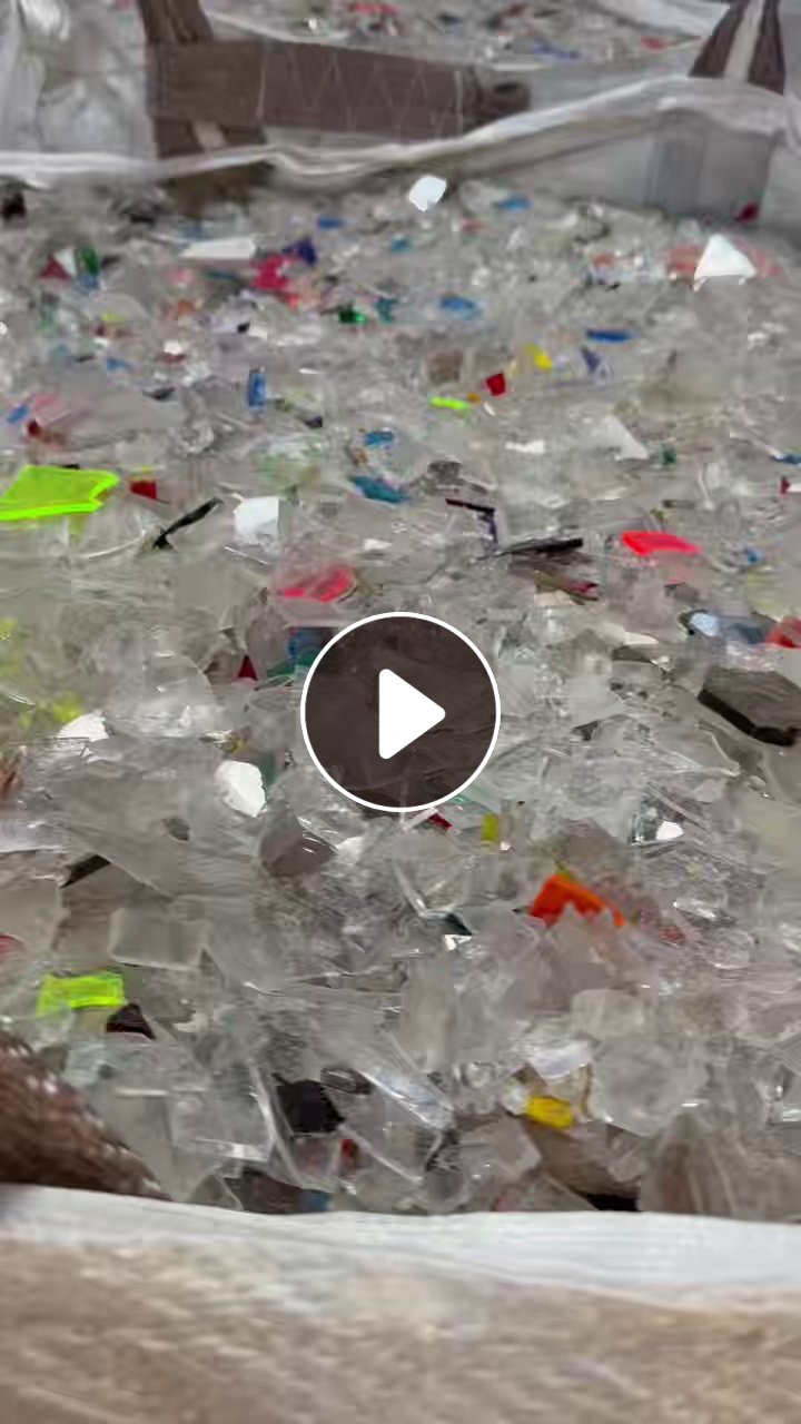 出售亚克力破碎料，现货70吨