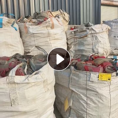 出售汽车大灯灯罩，现货9.6一车