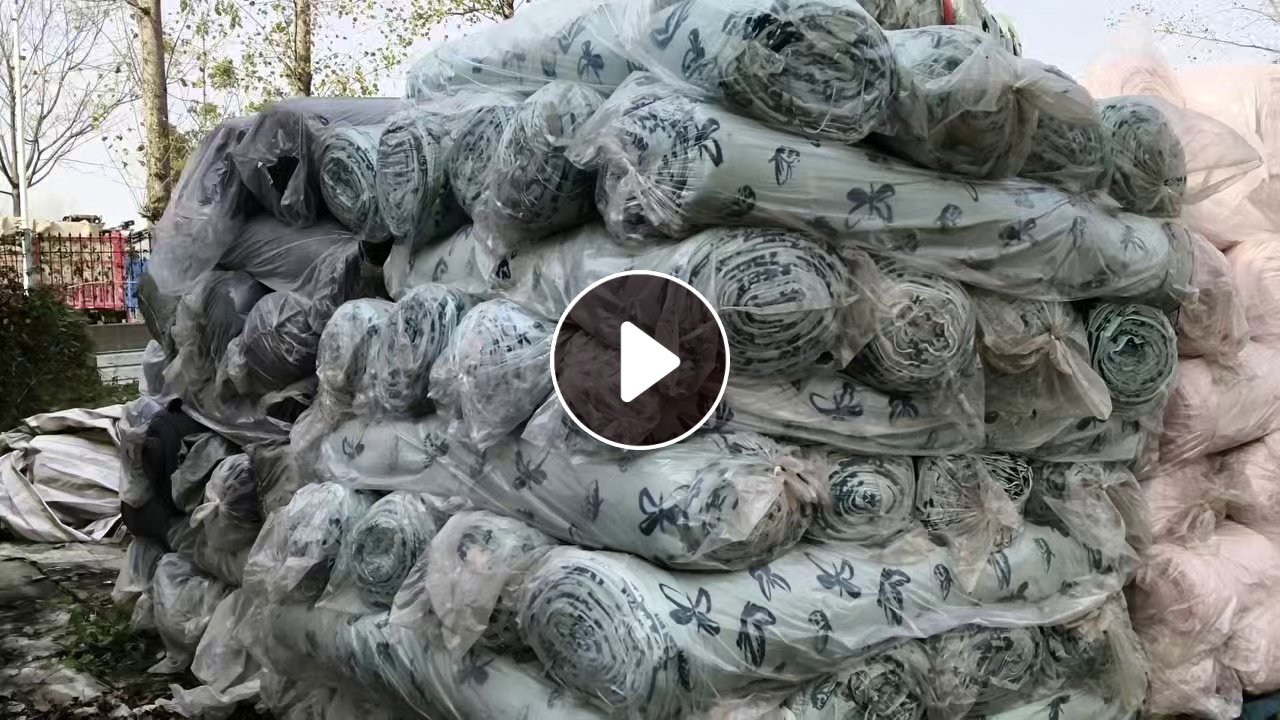 长期出售库存布，有汗布单面绒还有其他库存布，统货出，现货十几吨，货在河南漯河