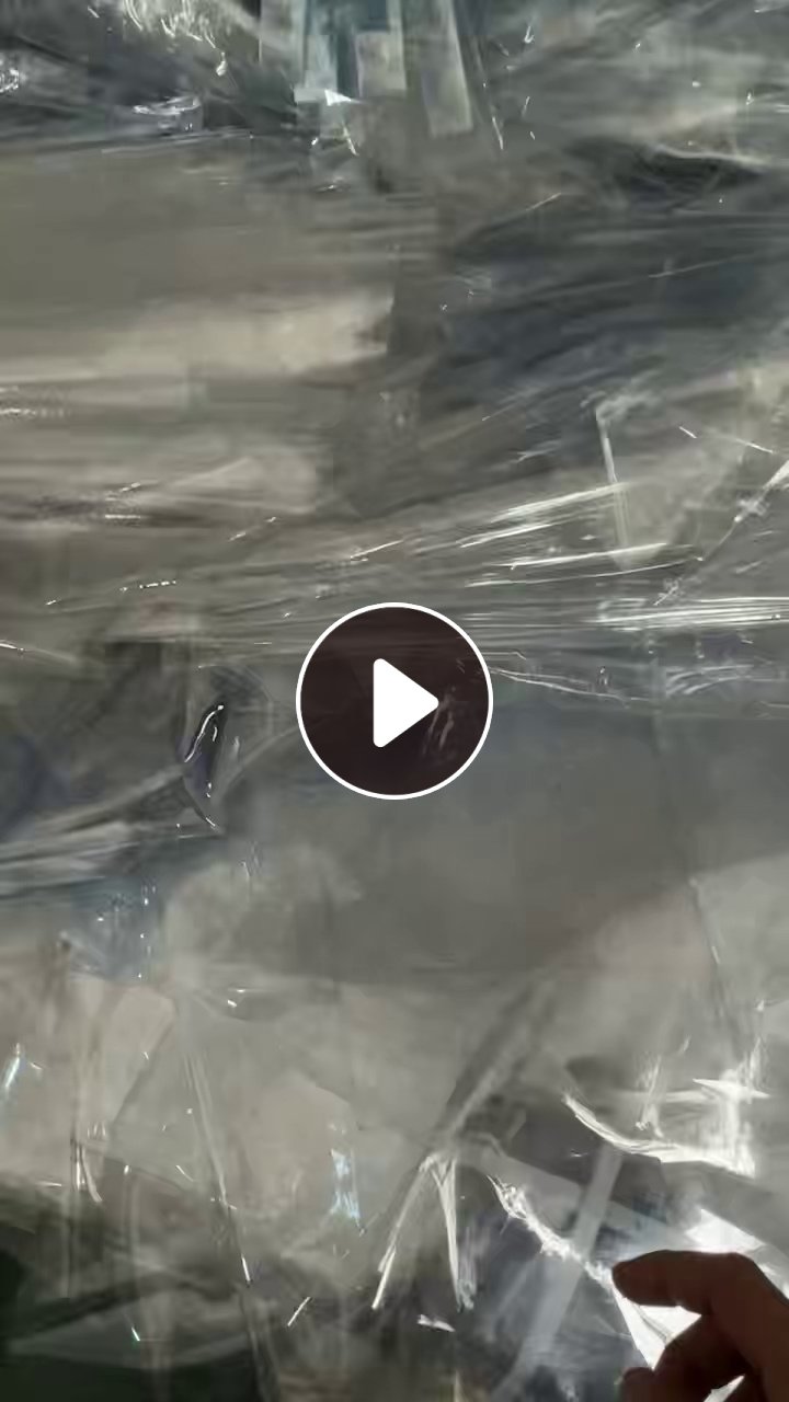 出售PET轻胶膜废料，杂色的，散膜卷膜都有，统货出售，现货一挂车