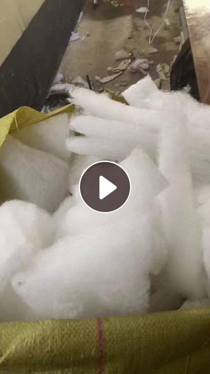 长期出售丝绵下脚料，做挡风被下来的，刚开始做现货1吨多，在河北保定