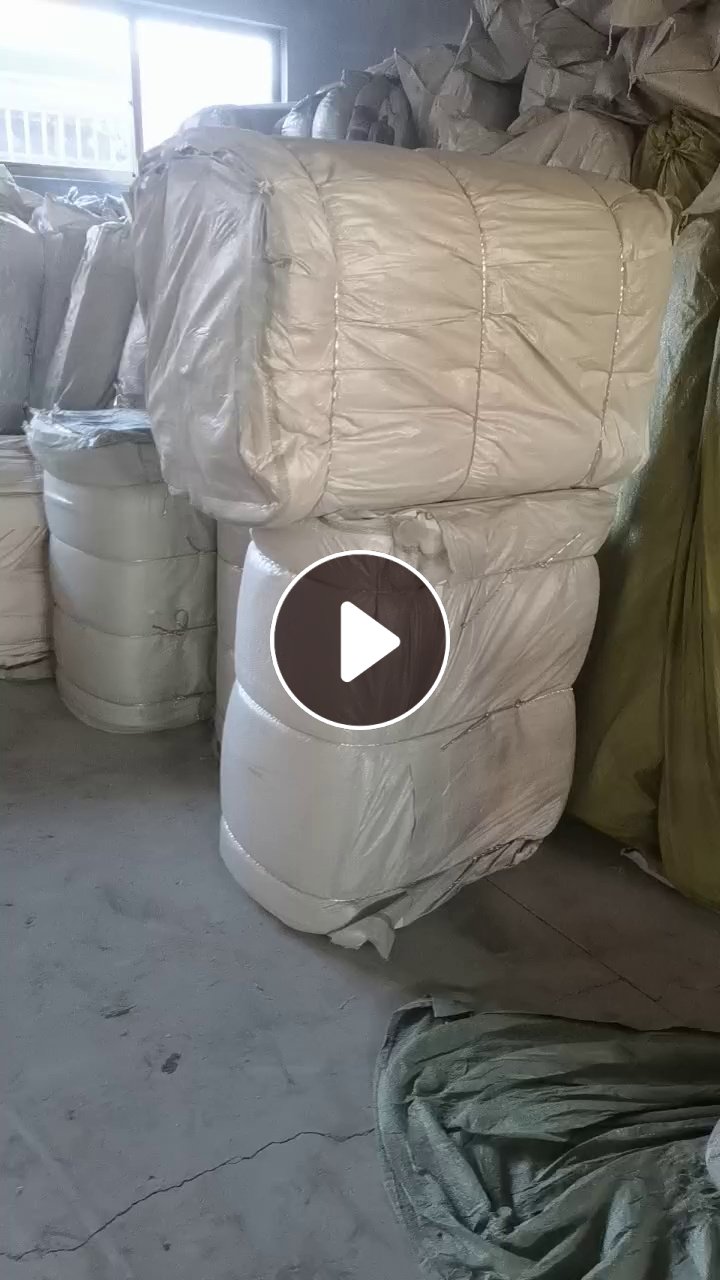 厂家处理1612纯棉竹节坯布，密度是6058，63英寸，平方克重是202，现货有两千多米