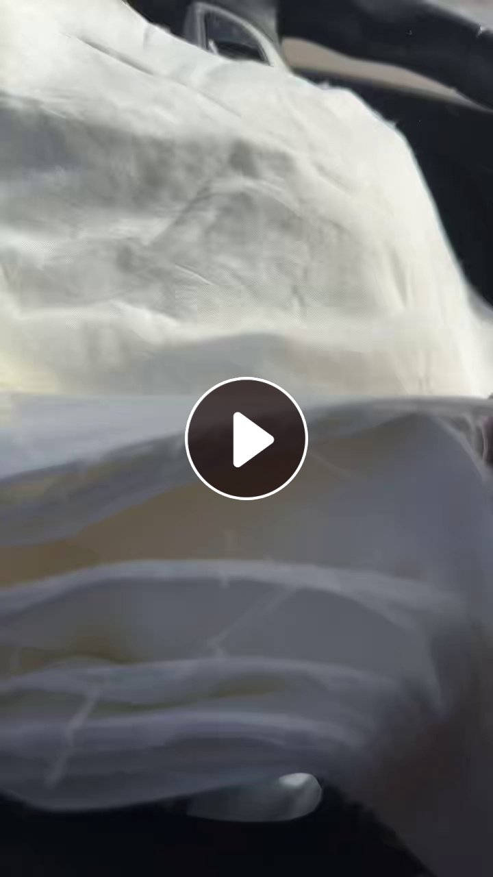 长期出售白色梭织涤纶废布，涤纶开花料，货在江苏苏州